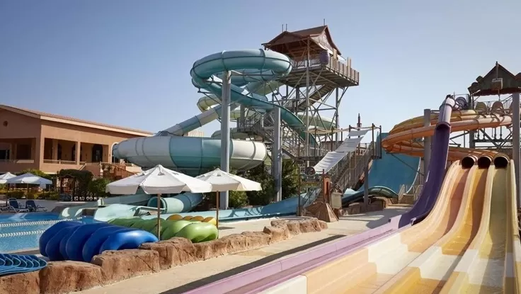 Coral Sea Holiday Resort Aqua Park