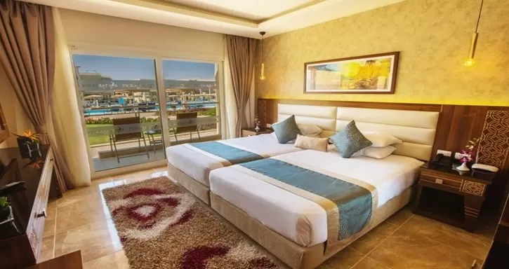 Royal Albatros Moderna Room