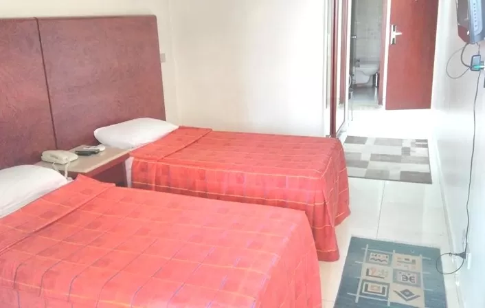 Pharaohs hotel Room